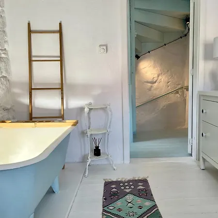 Dom W Murach Villa *