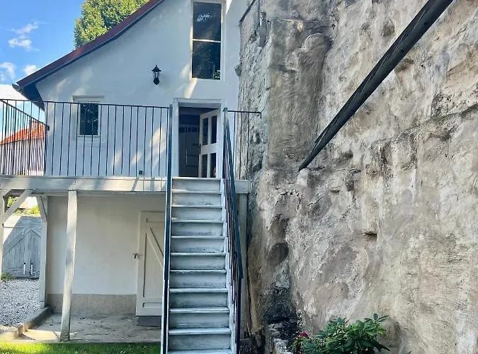 Dom W Murach Вилла Львувек-Слёнски